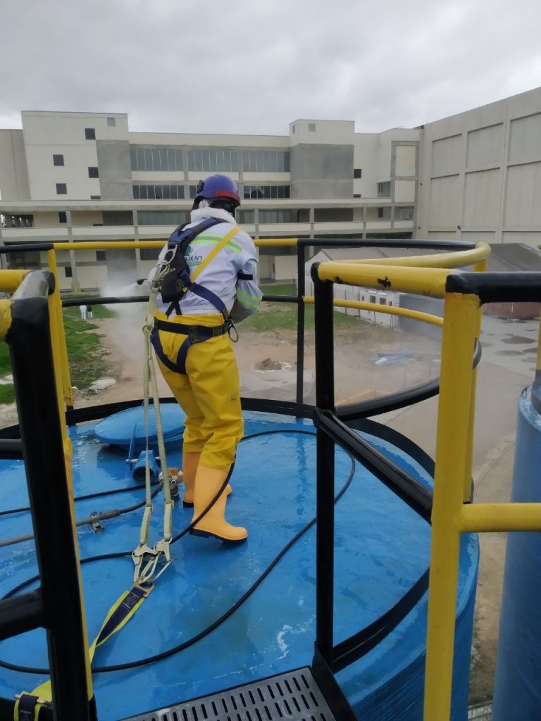 Limpieza y saneamiento de tanques de agua potable_10