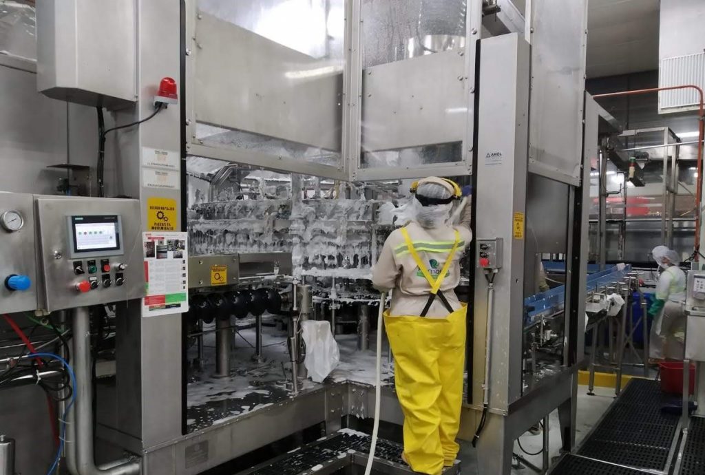 Limpieza especializada de equipos industriales_5
